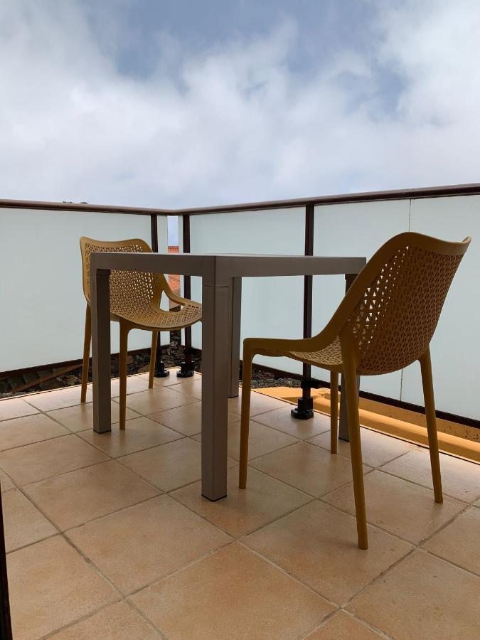 Apartamentos Los Catorce, El Hierro Valverde  Ngoại thất bức ảnh
